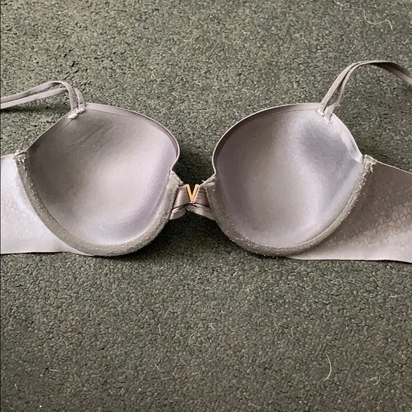 Victoria’s Secret lined Demi bra - Picture 5 of 6